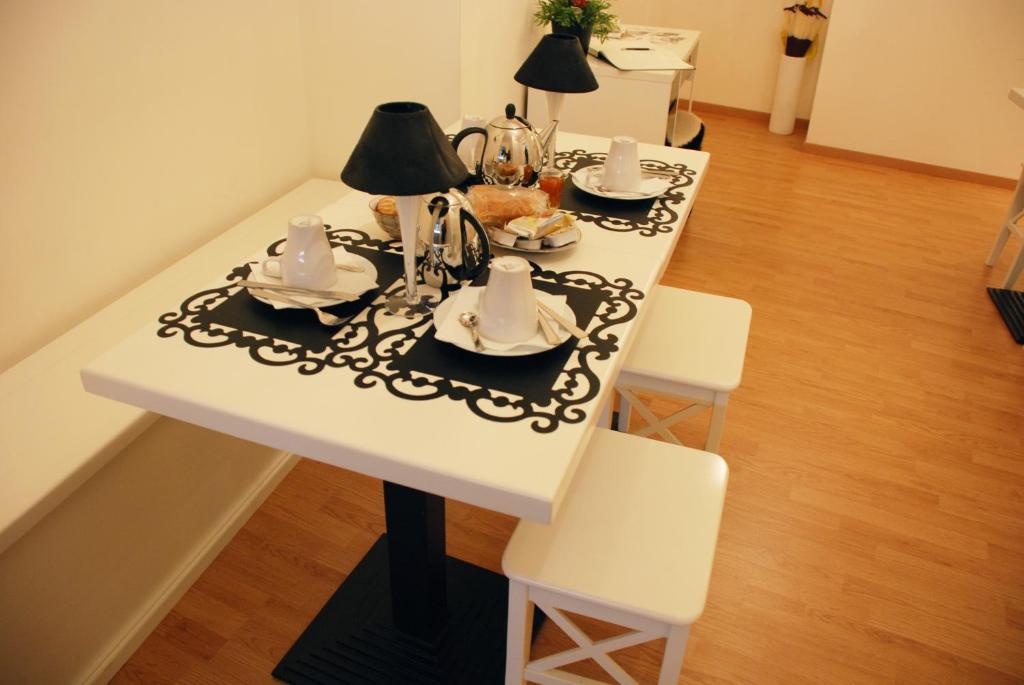Vieniaroma Apartment Luaran gambar
