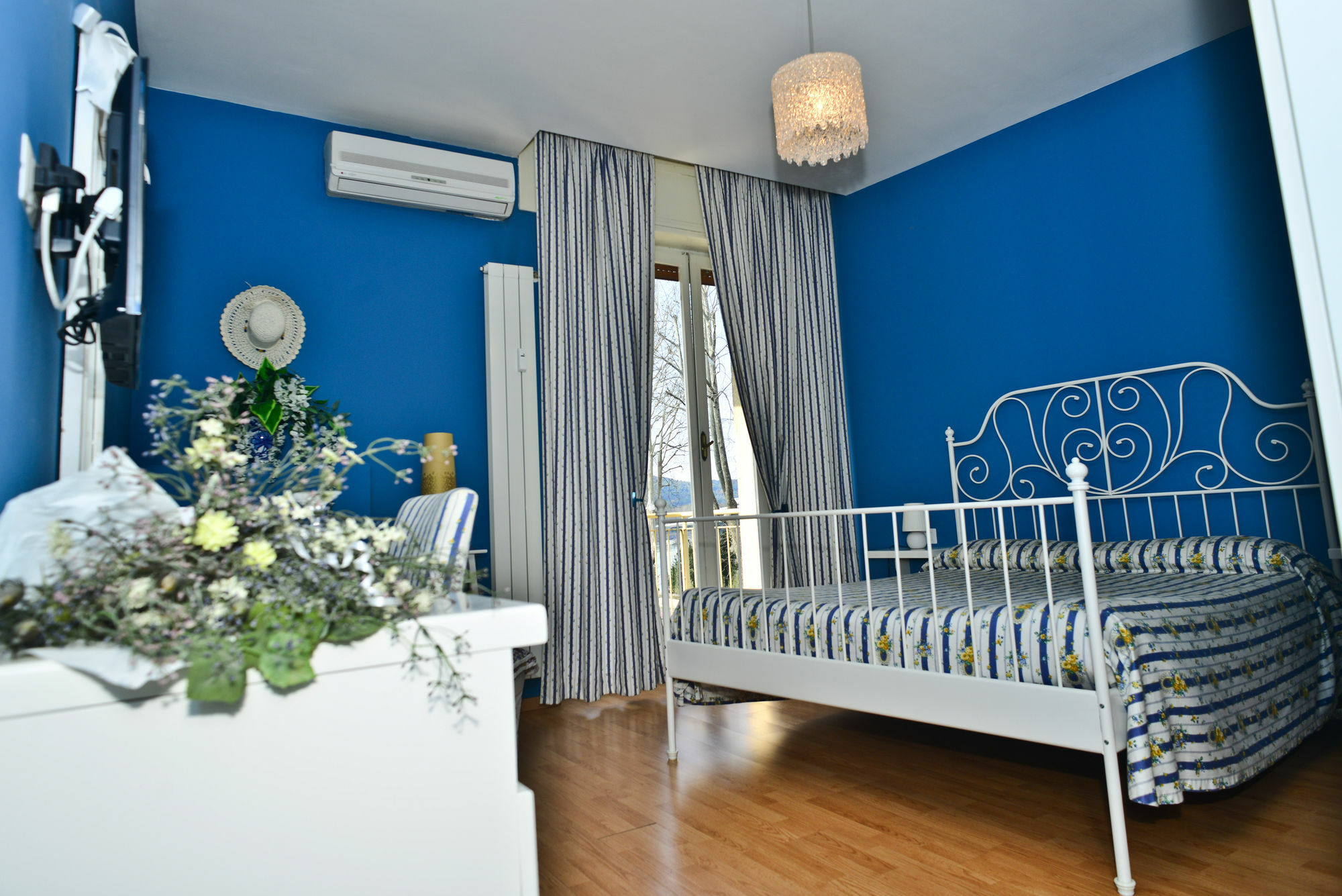 Vieniaroma Apartment Luaran gambar